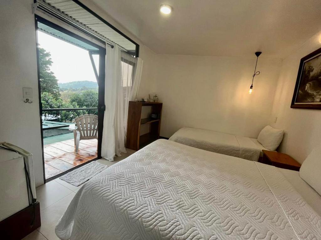 Freddy'S Place B&B Monteverde Bagian luar foto